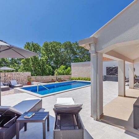 Apartment Holiday Home Doma, Cilipi Near Dubrovnik Pokój zdjęcie